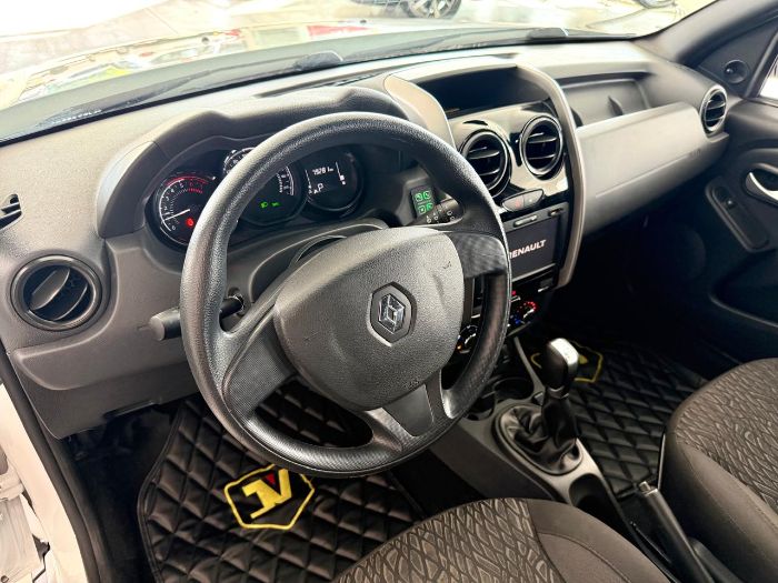 RENAULT DUSTER AUTHENTIQUE 1.6