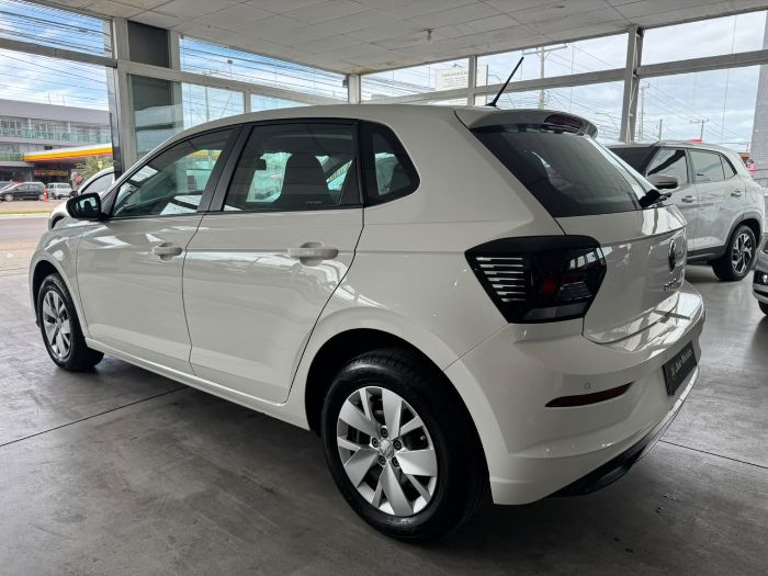 VOLKSWAGEN POLO HATCH 1.0