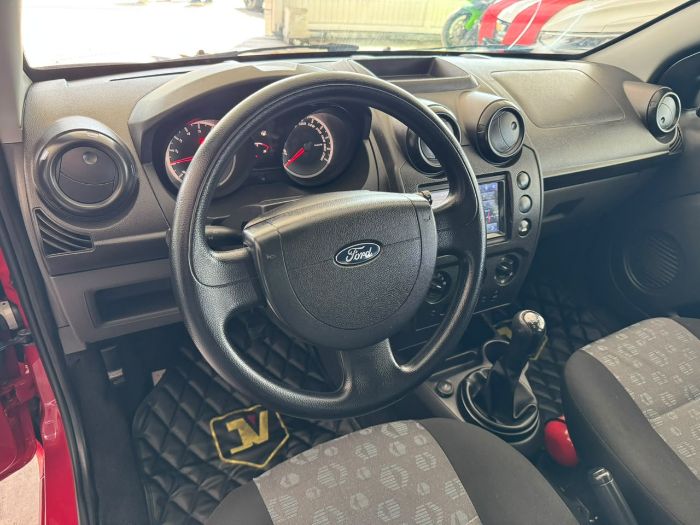 FORD FIESTA 1.0