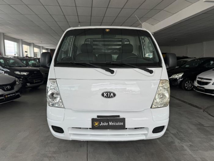 KIA BONGO K-2500 2.5 4x2 TBD