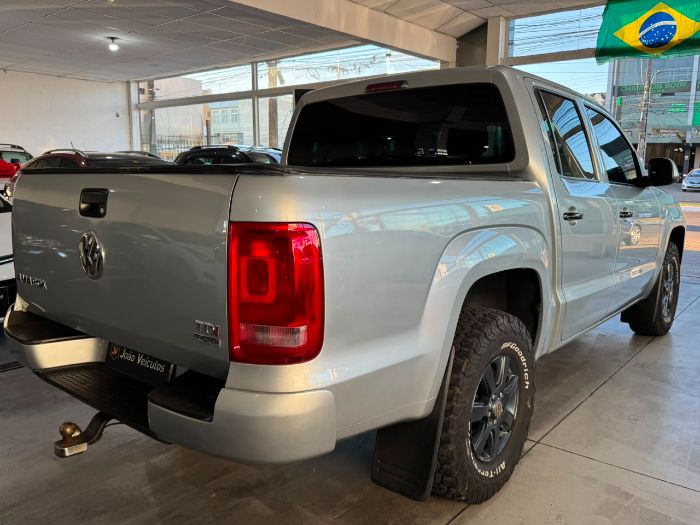 VOLKSWAGEN AMAROK CD 4X4 S 2.0