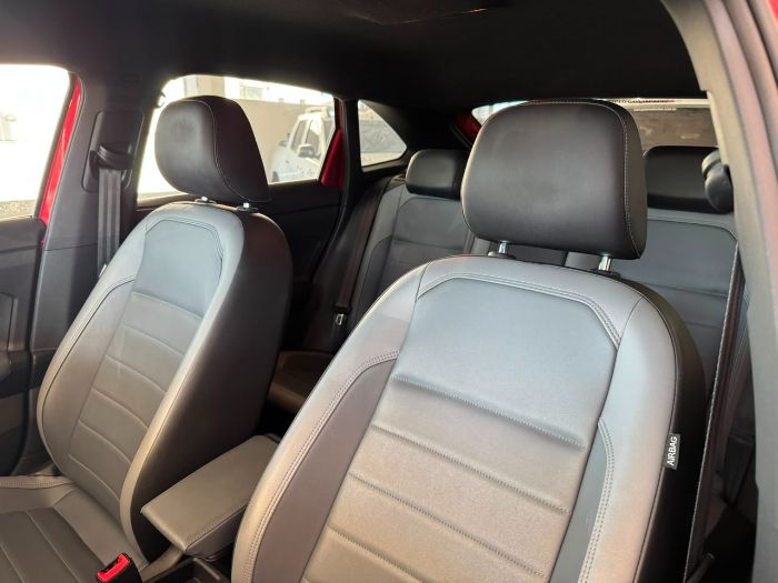 VOLKSWAGEN NIVUS HIGHLINE TSI 1.0