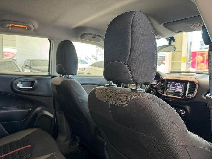 FIAT TORO FREEDOM 1.8 