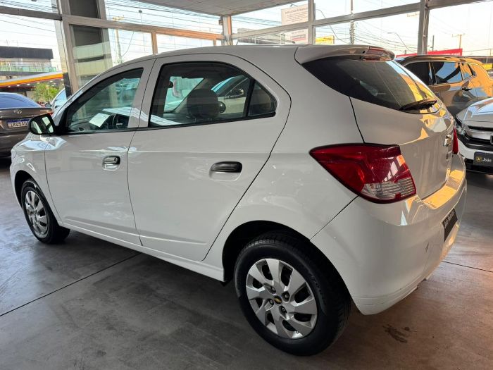 CHEVROLET ONIX MT LS 1.0