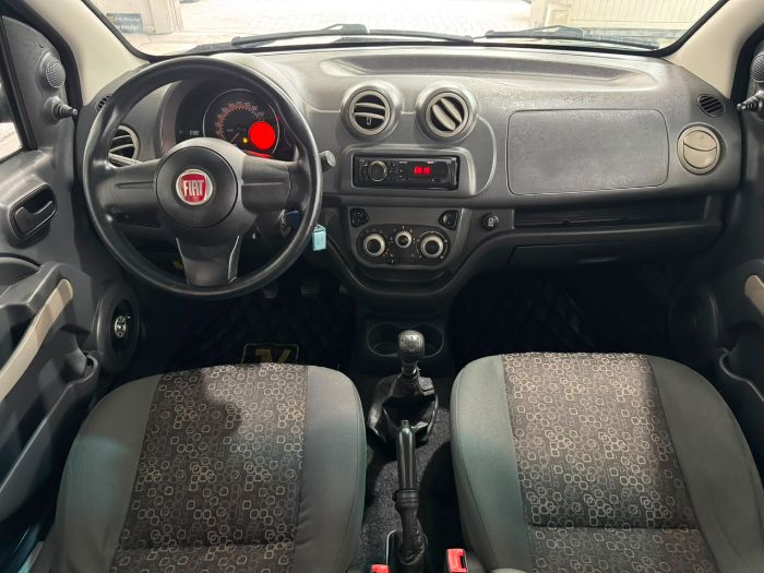 FIAT UNO VIVACE Celeb. 1.0 