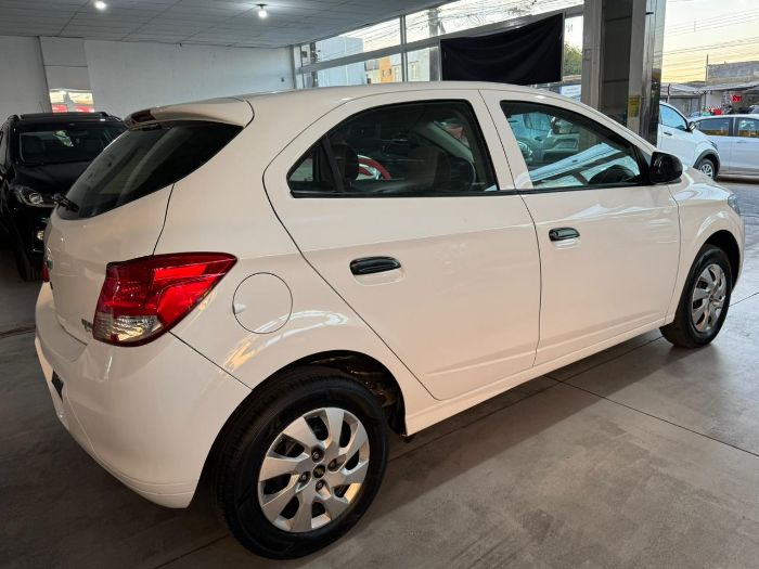 CHEVROLET ONIX MT LS 1.0