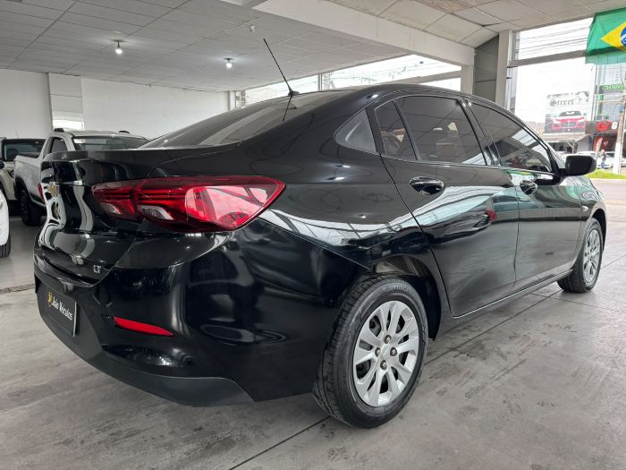 CHEVROLET ONIX PLUS 10MT LT