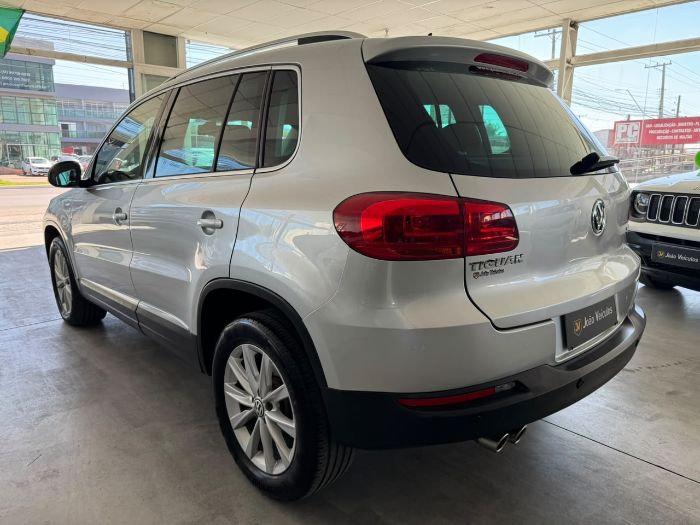 VOLKSWAGEN TIGUAN 2.0 TSI