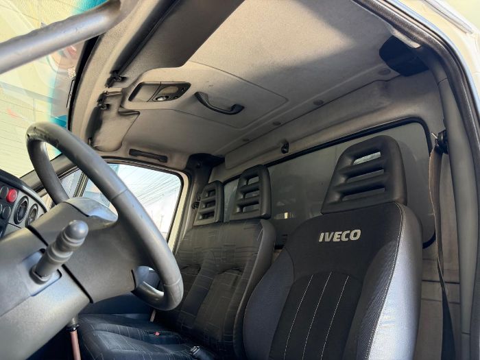 IVECO CAMINHÃO DAILY 55C17 CS
