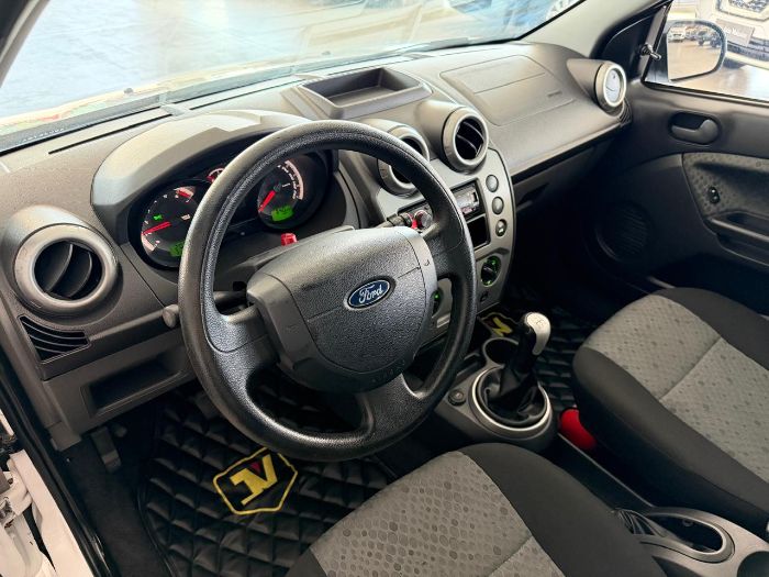 FORD FIESTA HATCH 1.0 8V