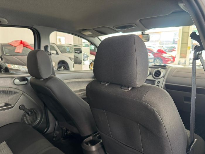 FORD FIESTA SEDAN 1.6 