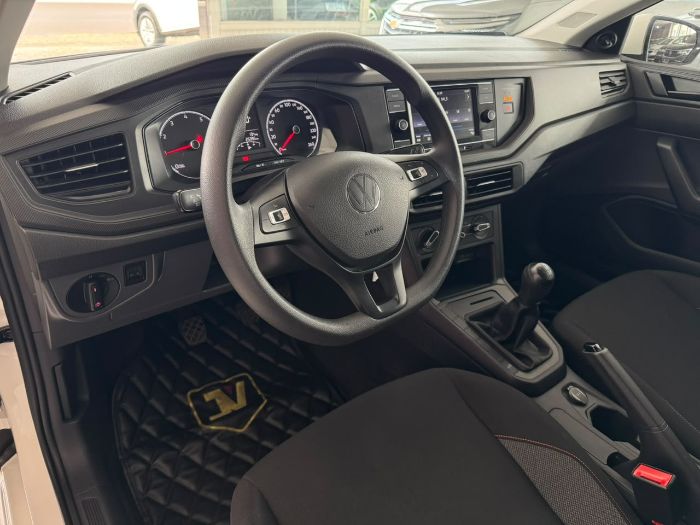 VOLKSWAGEN POLO HATCH 1.0