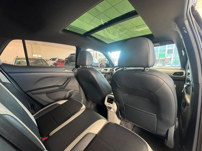 VOLKSWAGEN T-CROSS HIGHLINE TSI 1.4