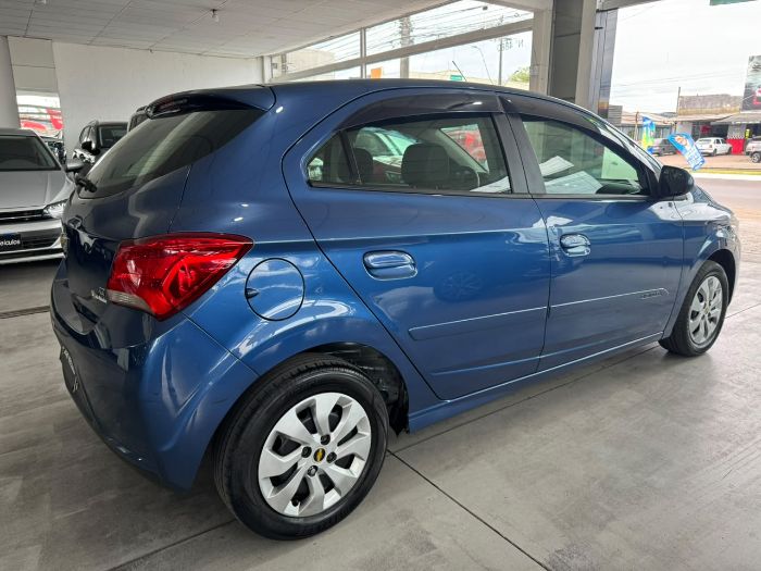 CHEVROLET ONIX HATCH LT 1.0