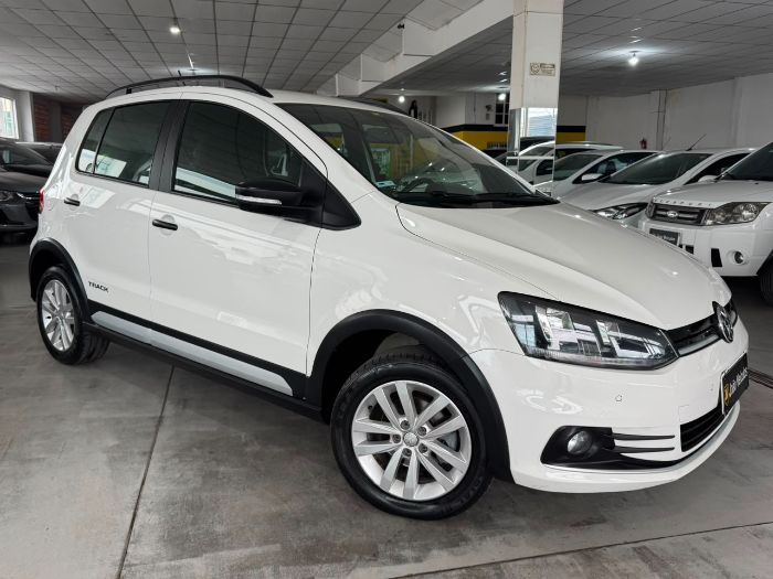VOLKSWAGEN FOX TRACK 1.0