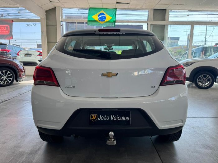 CHEVROLET ONIX MT LT 1.0