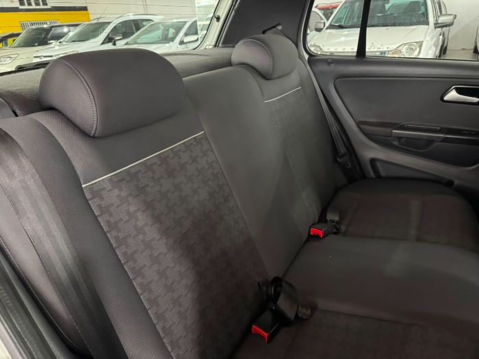 VOLKSWAGEN FOX TRACK 1.0