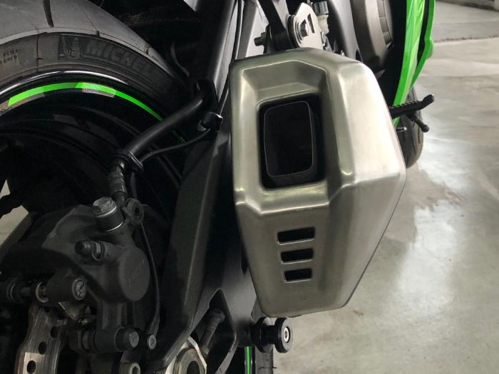 KAWASAKI NINJA ZX 10R 1000CC