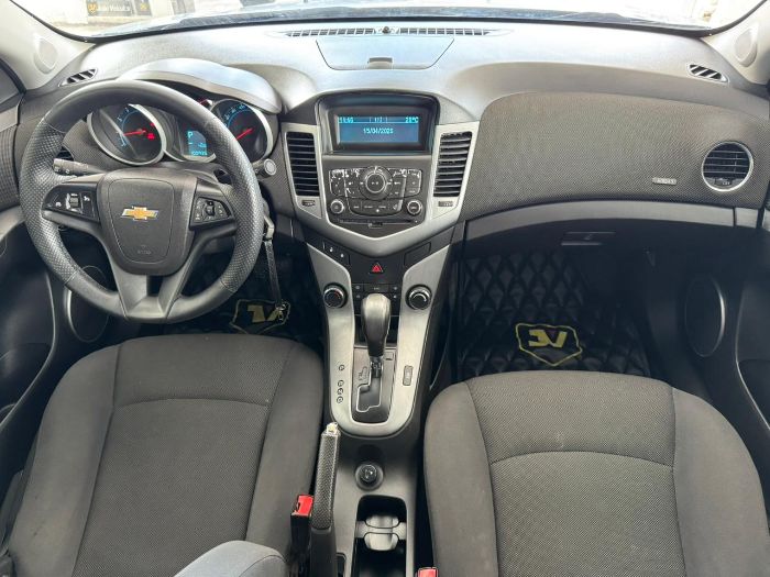 CHEVROLET CRUZE LT NB 1.8