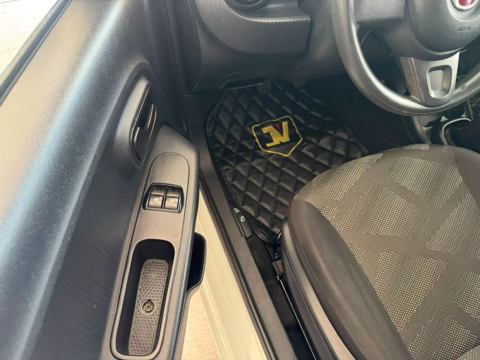 FIAT MOBI LIKE 1.0