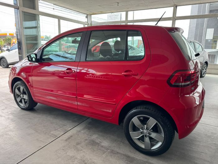 VOLKSWAGEN FOX CONNECT 1.6
