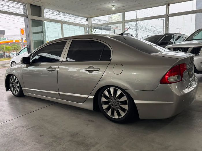HONDA CIVIC LXS 1.8