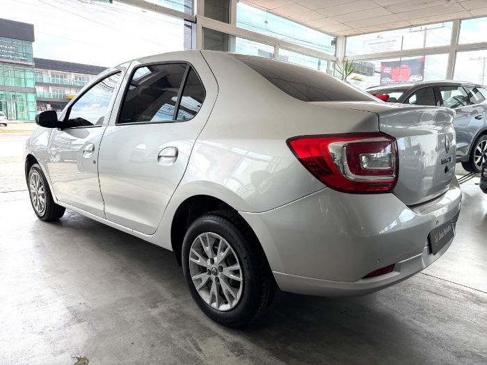 RENAULT LOGAN ZEN 1.0