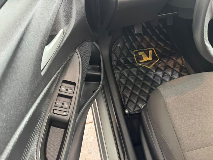 CHEVROLET ONIX HATCH 1.0