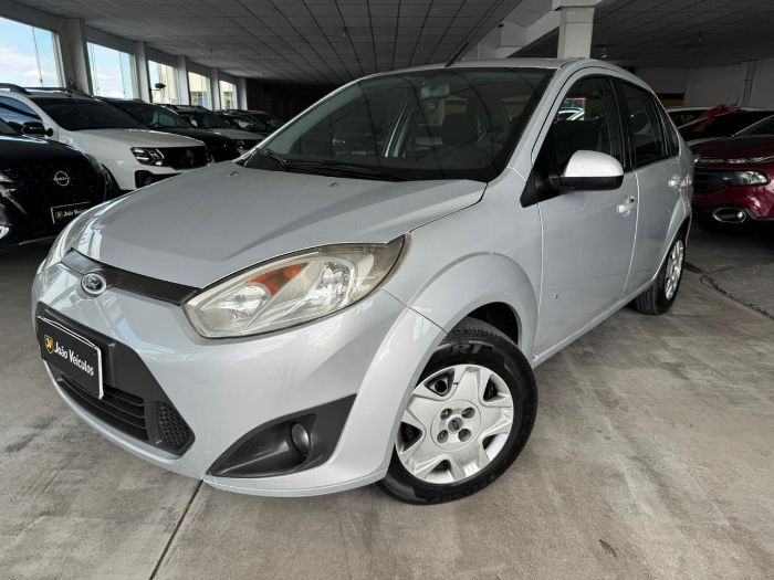 FORD FIESTA SEDAN 1.6 