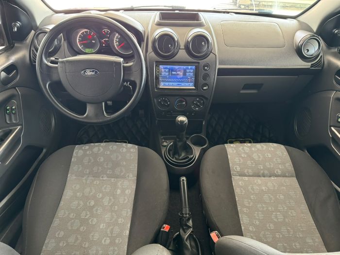 FORD FIESTA 1.0