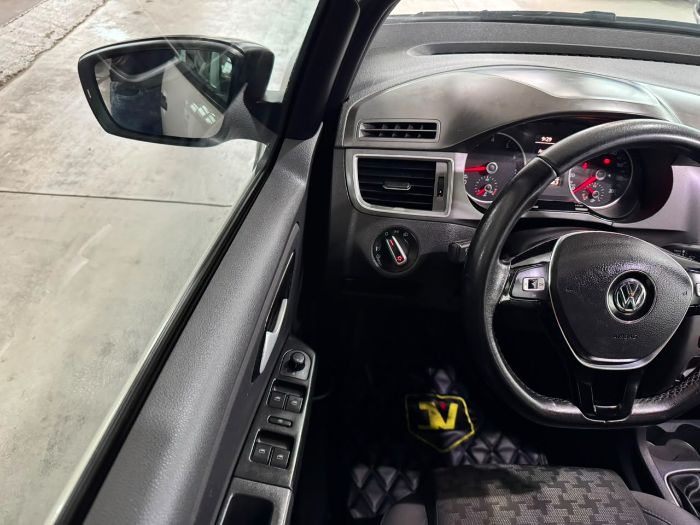 VOLKSWAGEN FOX TRACK 1.0