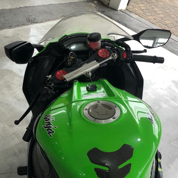 KAWASAKI NINJA ZX 10R 1000CC