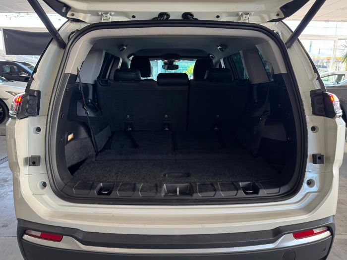 JEEP COMMANDER LIMITED T270 1.3