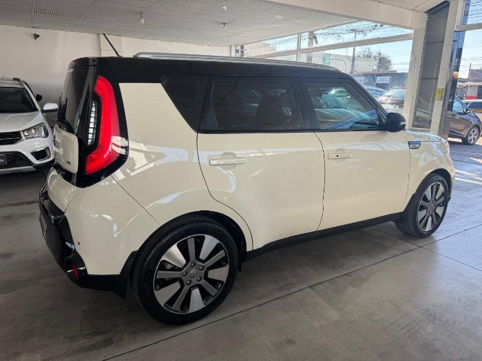 KIA SOUL EX2 1.6