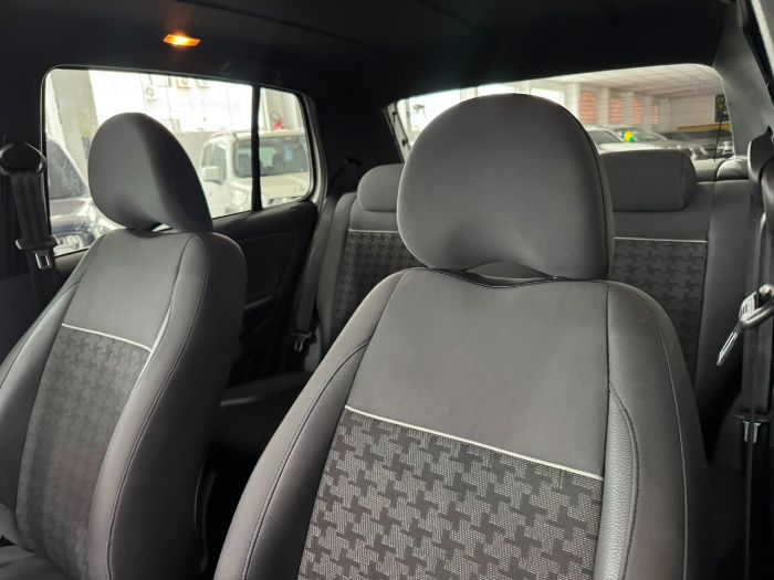 VOLKSWAGEN FOX TRACK 1.0