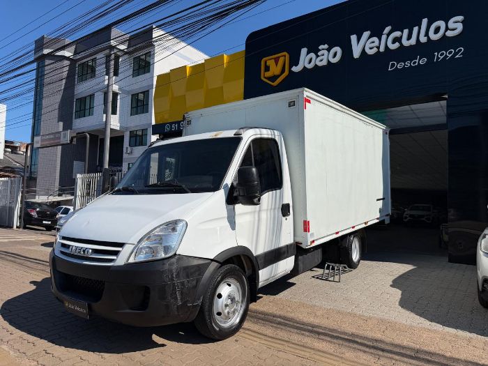 IVECO CAMINHÃO DAILY 55C17 CS