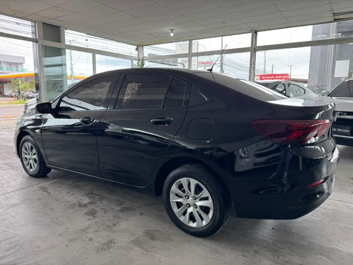 CHEVROLET ONIX PLUS 10MT LT