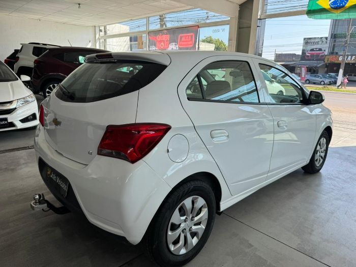 CHEVROLET ONIX MT LT 1.0