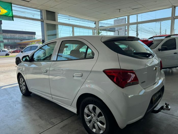 CHEVROLET ONIX MT LT 1.0