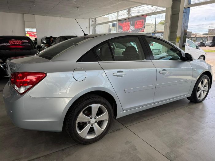 CHEVROLET CRUZE LT NB 1.8