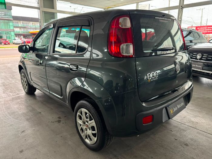 FIAT UNO VIVACE Celeb. 1.0 