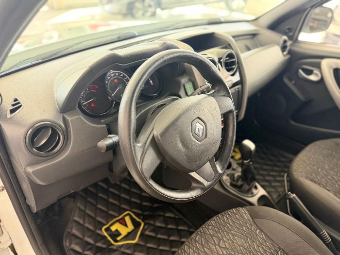 RENAULT DUSTER AUTHENTIQUE 1.6