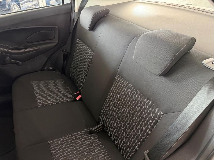 FORD KA SE SEDAN PLUS 1.5