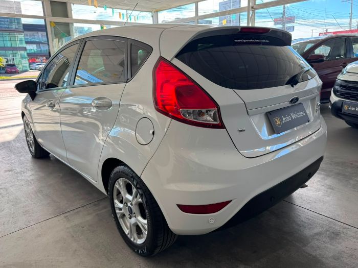 FORD FIESTA NEW SEL HATCH 1.6