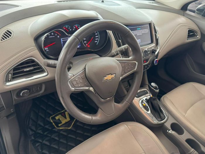 CHEVROLET CRUZE LTZ HATCH 1.4