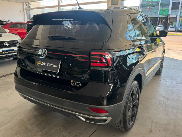 VOLKSWAGEN T-CROSS HIGHLINE TSI 1.4