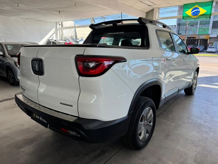 FIAT TORO FREEDOM 1.8 